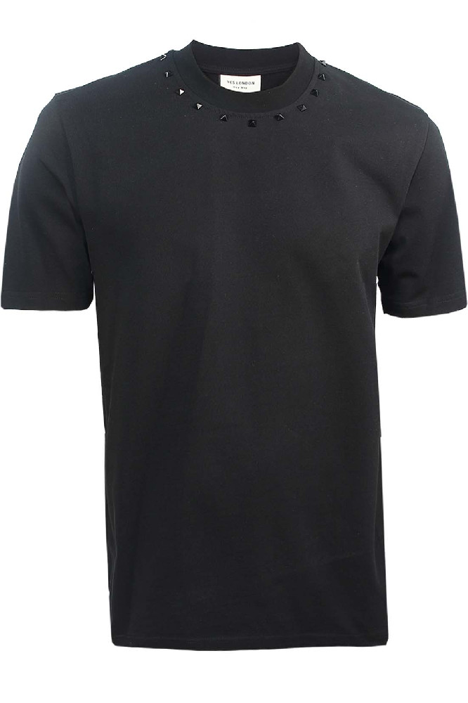 Чёрная футболка с заклёпками Yes London